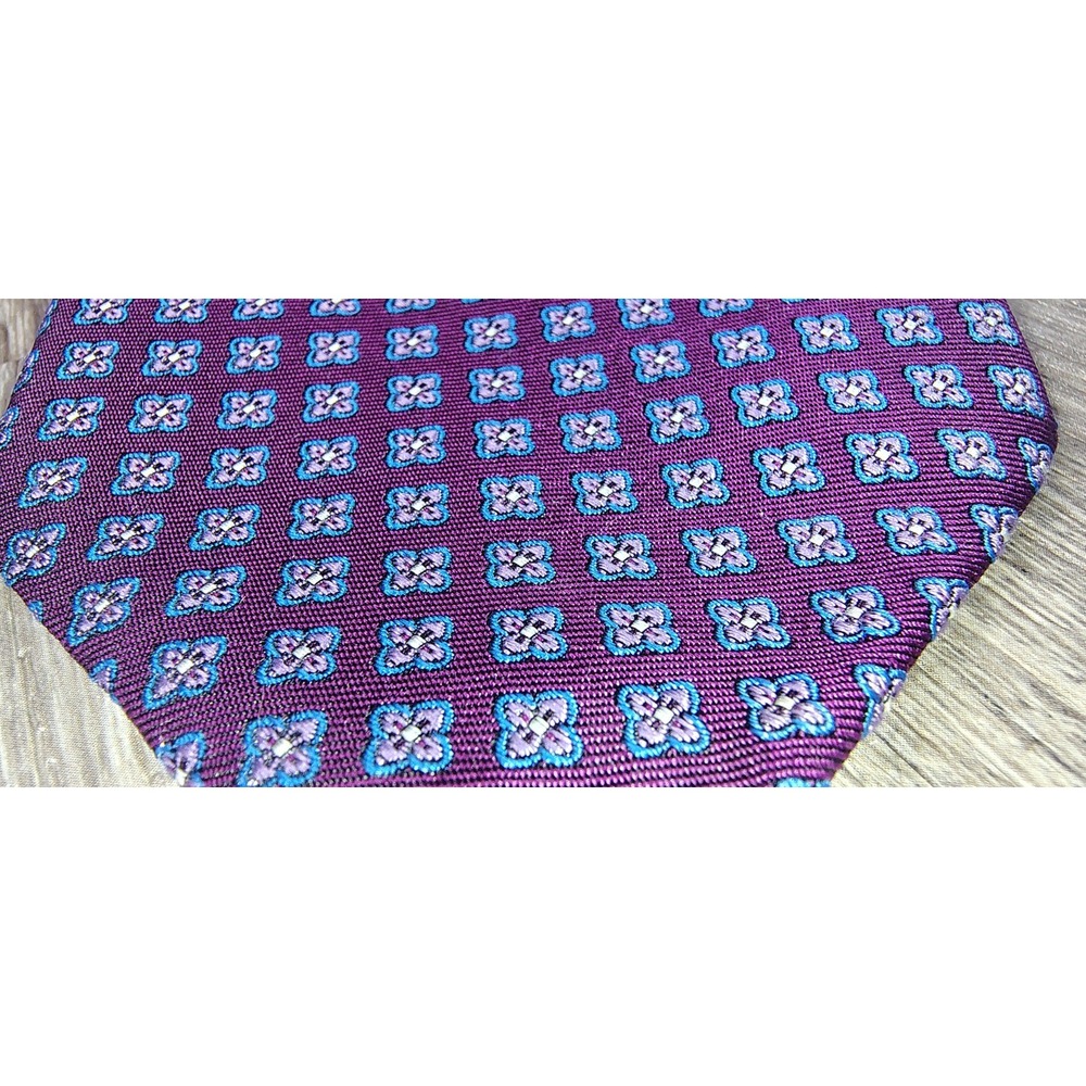 Brooks Brothers 346 100% Silk Neck Woven Square Floral Purple Blue Silver USA - Picture 3 of 6